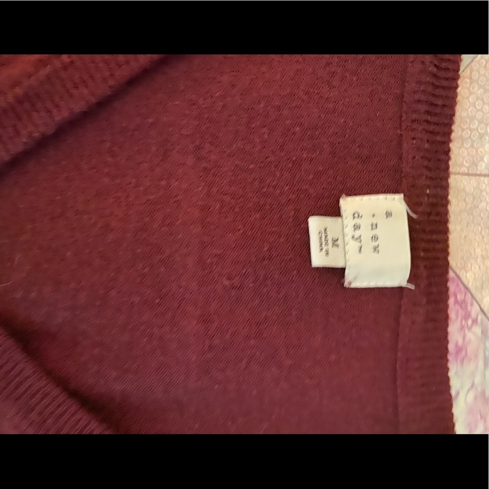 Maroon sweater